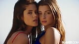 Las mejores amigas matadas Little Caprice y Melena se devoran snapshot 5