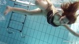 Zuzanna, heißes Unterwasser-Teenie-Schätzchen, nackt snapshot 13