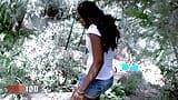 Follada campestre con Nancy Love, una preciosa jovencita negra de culo perfecto snapshot 3