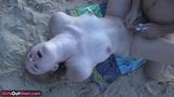 Polla hambrienta amateur rubia follada en la playa snapshot 16