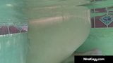 Niegrzeczna nimfomanka Nina Kayy dotyka jej napalonej cipki w pół godziny! snapshot 2