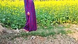 সর্ষে খেতে বৌদি কে চোদা !! Sarso ki khet me bhabi ko pel diya !! Khet me bhabhi ko choda snapshot 6