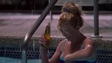 Charlize Theron, Penelope Cruz - пробуждение в Рино (2002) snapshot 4