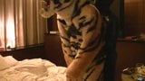 Chłopiec Zentai uprawia seks z tygrysem snapshot 8