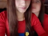 Лесбиянки Mario Girls развлекаются - сексуальные косплей-наряды перед вебкамерой snapshot 2