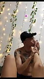 He sucks my feet to give him a footjob and leave his cum on my soles snapshot 1