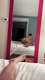 बड़े स्तनों वाली पत्नी की होटल में चुदाई snapshot 8