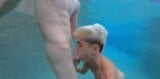 Sexo na piscina snapshot 3