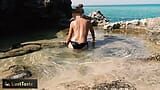 Fodendo com uma deusa na praia - gozada interna em Formentera 4K LustTaste snapshot 2