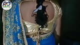 Desi gau ki barati me maal ko patake chudai Saree me saree uthake ke ghore stalege me ghar me  snapshot 2