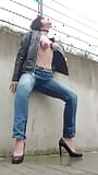 Squirta nei jeans snapshot 6