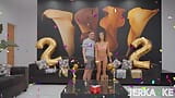 Jerkaoke- người dẫn chương trình gợi cảm Christy Love mong muốn thí sinh của cô ấy con cu to snapshot 8