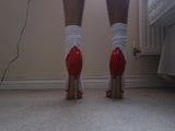 รองเท้าส้นสูงสีแดงใหม่มีสายควยไขว้ snapshot 8