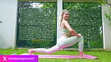 Sexy Outdoor-Yoga von Stella Cardo snapshot 10