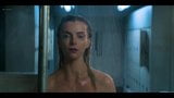 Betty gilpin - glow - s02e07 - (us2018) snapshot 1