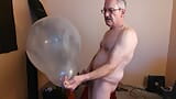 102) Qualatex 18 ballon papa aftrekken en klaarkomen - Looner, niet-pop snapshot 15
