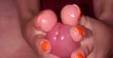 Aquí está mi nuevo video con dedos rosas, dedos de los pies naranja con inserción de uñas snapshot 12