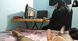 (35 year old Aunty ke sath Chudai) Indian Aunty Work On Computer, im Masturbat Beside, when she looked then I fucked her snapshot 7