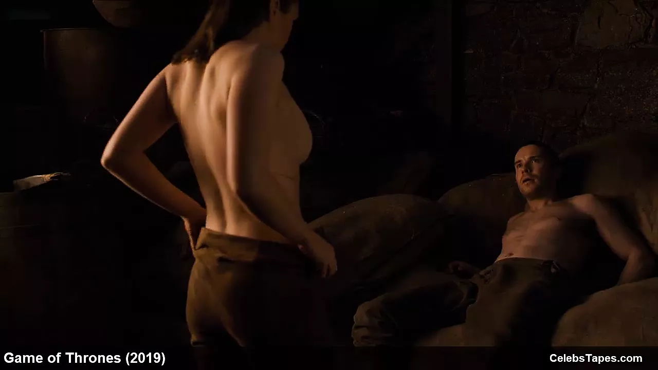 Maise williams nude