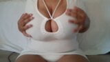 Tetas aceitadas snapshot 1