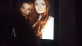 Natalie Dormer și Sophie Turner tribut snapshot 3