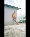 Sexo desnudo en casa con hermanastra se corre snapshot 4