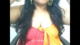 HORNY INDIAN GIRL.. SEDUCING HER BOYFRIEND ON VIDEO CALL snapshot 1