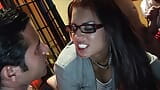 Eva angelina y carly parker intercambian pollas durante esta escena bdsm snapshot 7