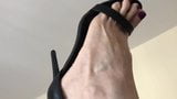 Mature feet in high heels snapshot 6