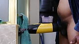 Muncrat hancur dengan tangan bebas stroker orgasme menyodok keras dengan air mani menetes dari ujung bbc snapshot 7