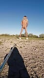 trans caminando desnuda con tacones en publico muy caliente snapshot 11