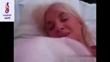 Бывшая подруга блондинка играет со своей киской Sandre в любительском видео snapshot 4