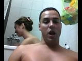 Casal fofo fazendo sexo divertido com a webcam snapshot 7