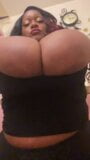 Gros seins noirs snapshot 9