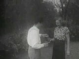 Возможно, один из первых домашних порнофильмов 1930-х snapshot 3