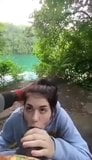 Ragazza bianca che succhia grande cazzo nero nella foresta nazionale snapshot 1