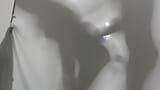 Juego NTR Adivinar La Forma Que Hace Mi Novia Con la Sombra Pero Son Posiciones Sexuales Y Eroticas Solo Puedo ver la Sombra snapshot 7