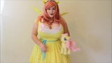 Penny underbust fanservice venerdì: fluttershy di nuovo snapshot 2