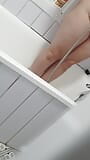 Macocha naga w łazience przyłapana przez pasierba snapshot 7