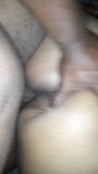 Ebano milf chinata e piena di sperma snapshot 2