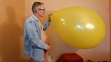 90) Three Giant Balloons Busted! Looner, Popper, Balloonbanger snapshot 8