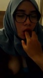 Melayu - Awek Tudung Sangap 1 snapshot 7