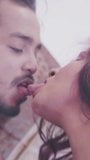 Vidéos de baisers et de pipes par des taties snapshot 2