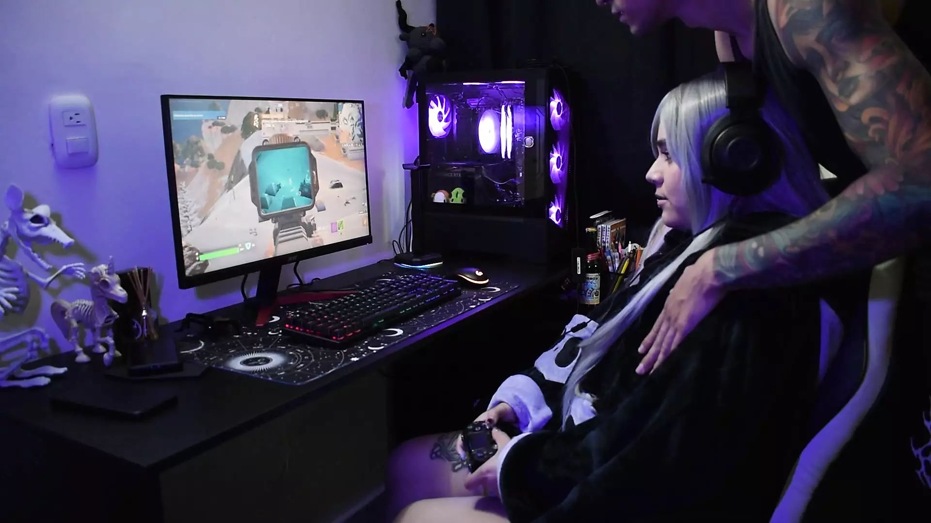 Gamer Girl Gets Fucked While Playing Fortnite Venezuelan Teen Porn
