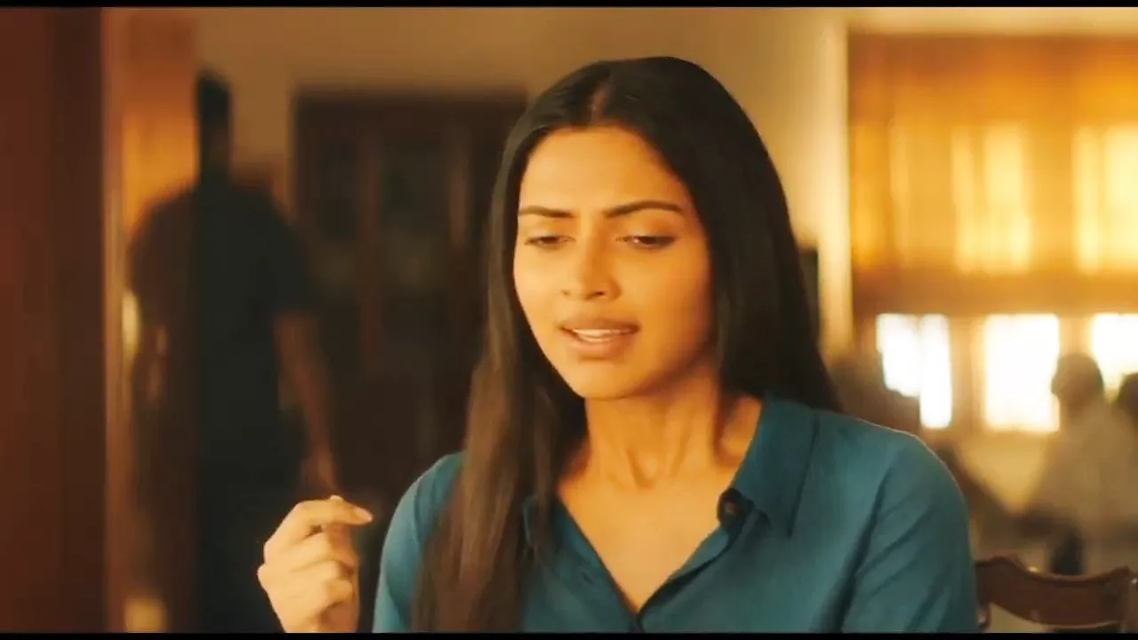 Amala Paul Hot - Aadai Movie