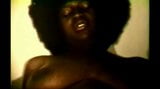 Afro queen uit de jaren 70 snapshot 16