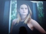 Brie Larson 'kapten Marvel' penghormatan air mani (1) snapshot 2