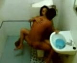 Malese - sesso in bagno snapshot 7