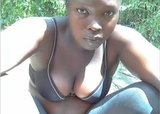 Black outdoor camgirl snapshot 3