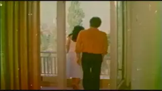 Qozoq ayol minut beryapti